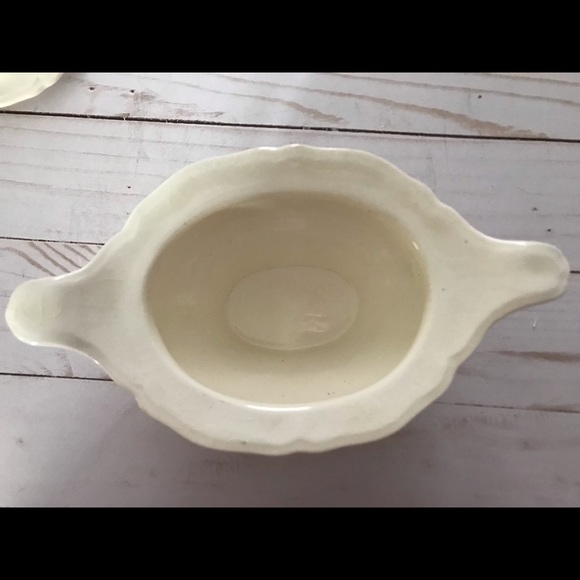 Edwin M Knowles Semi Vitreous Dish W Lid - Picture 5 of 8